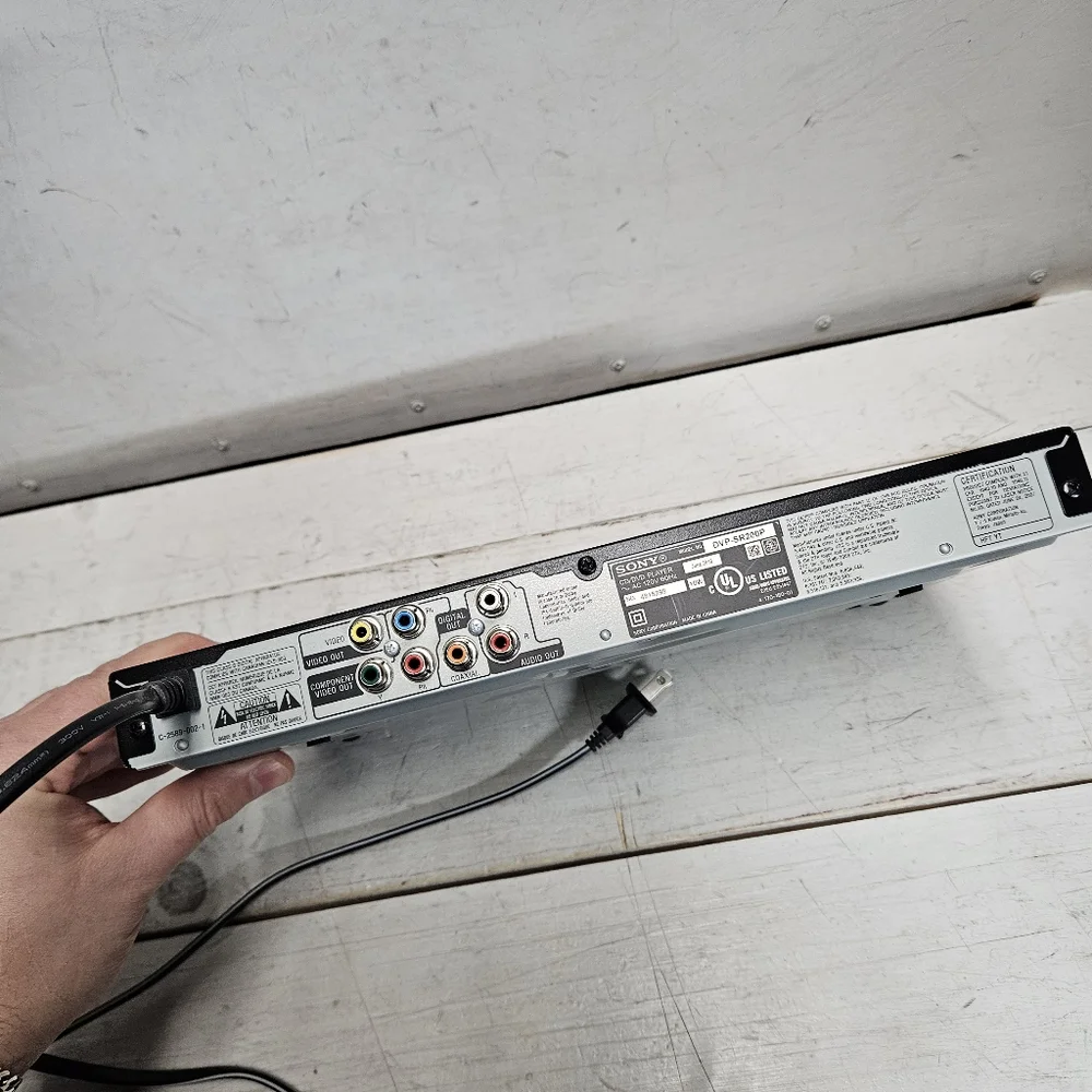 Sony DVP-SR200P Progressive Scan DVD Player home audio video electronics
